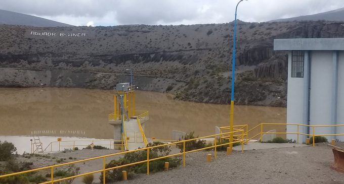 Niveles de agua en represas de zona regulada del Chili se encuentran al 79% de su capacidad