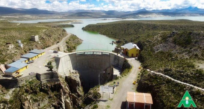 Niveles de agua en represas de zona regulada del Chili se encuentran al 57% de su capacidad