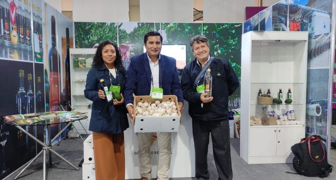 AUTODEMA PRESENTÓ “LICOR DE GRANADA” EN EXPOALIMENTARIA 2022