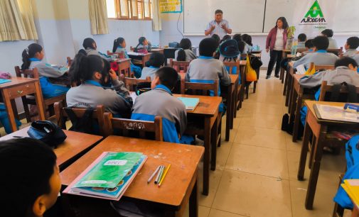 AUTODEMA REALIZO CHARLAS DE CAPACITACION SOBRE USO ADECUADO DEL AGUA Y SEMBRADO DE ARBOLITOS.